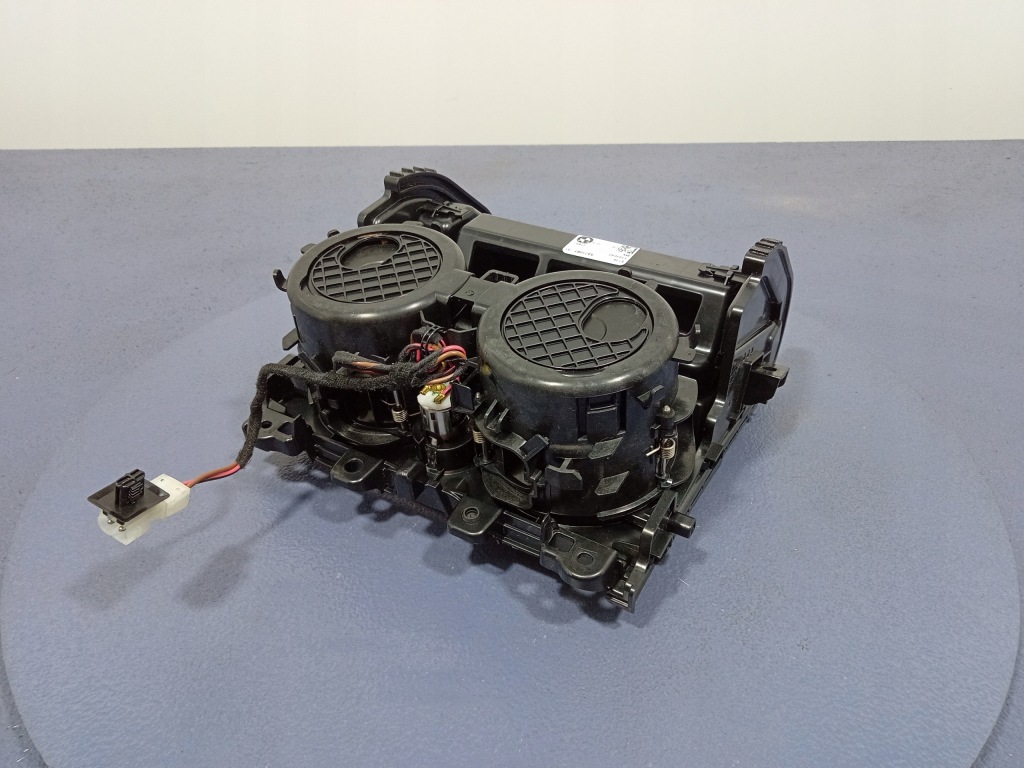 фото №8, Bmw x3 g01 f97 бардачок туннель кронштейн na кружки uk 5a010b7