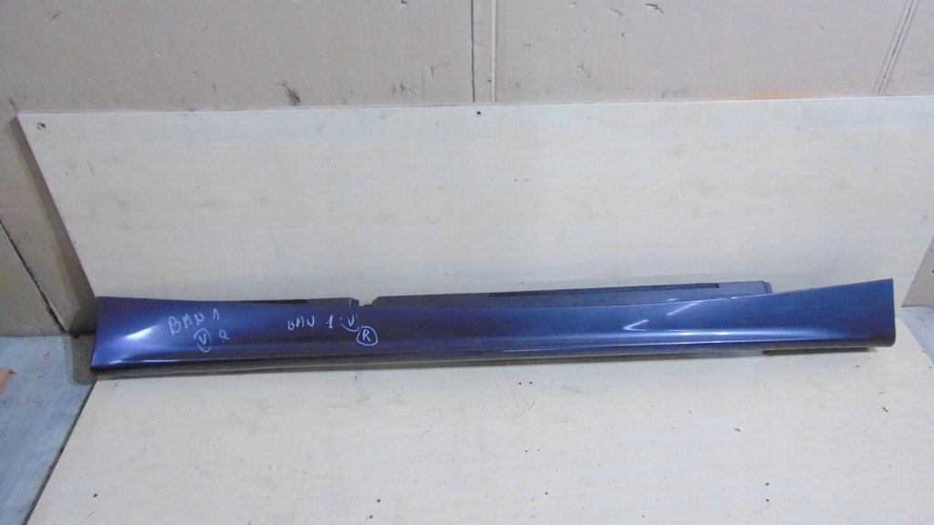 фото №1, Молдинг порог правая bmw 1 e87