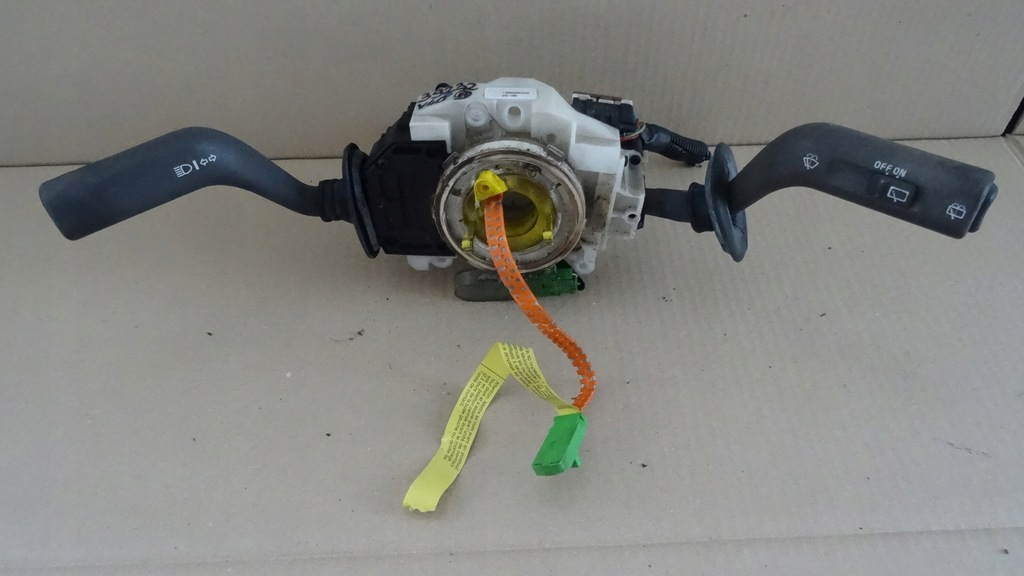 фото №1, Volvo v40 переключатель комбинированный