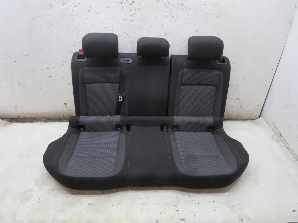 фото №1, Сидіння заднє сидіння задня задня sedan passat b8