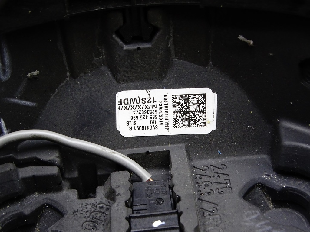 фото №10, Повітропровід multi шкіра перфорована зрізана audi a3 8v s-line 8v0419091r