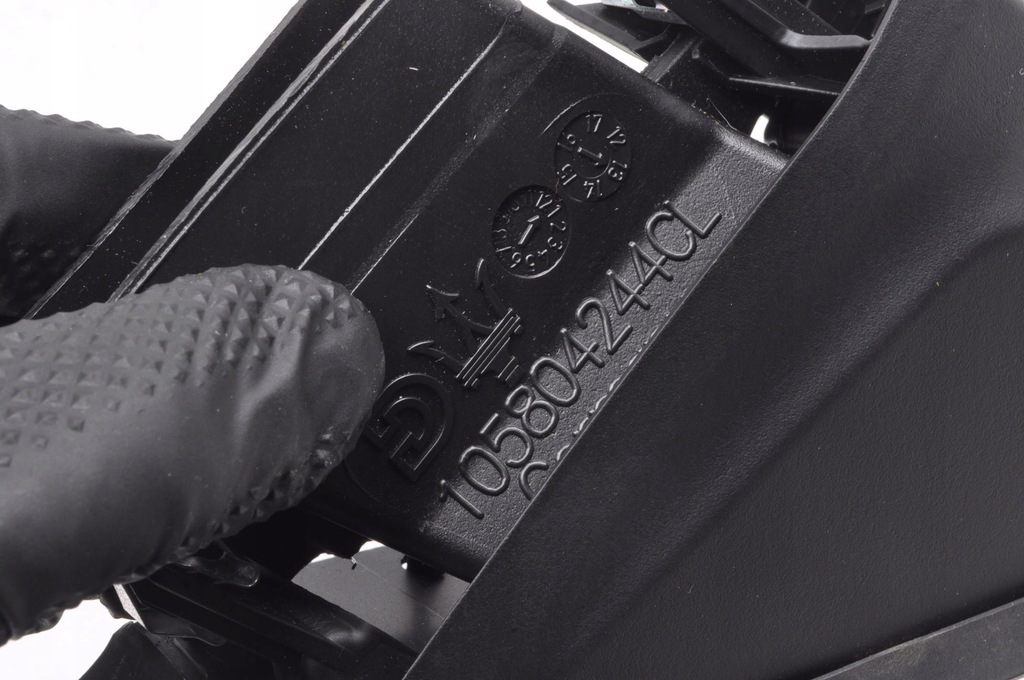 фото №7, Maserati quattroporte vi захист двері трикутник 105804244cl