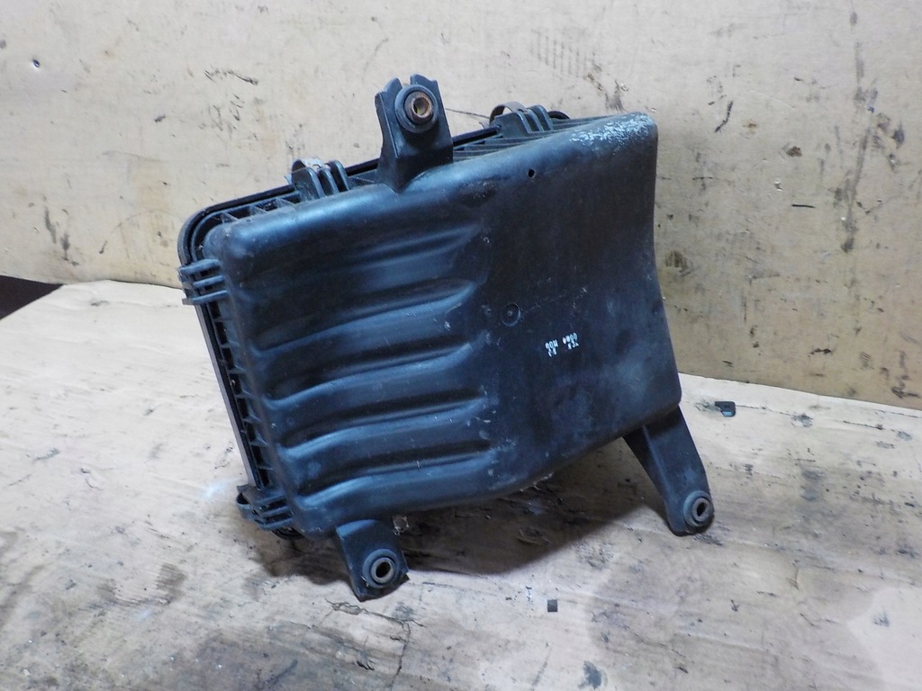 фото №5, Корпус фильтра воздуха kia sorento i 2.4b