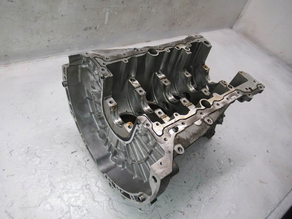 фото №16, Блок двигателя mercedes w176 1.6 102km r2700106100 12-18