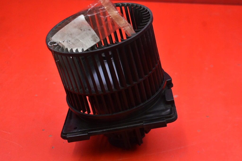 фото №6, Повітродувка вентилятор обдув eu 653723p opel vectra b 1.6 16v 101 km 99-02