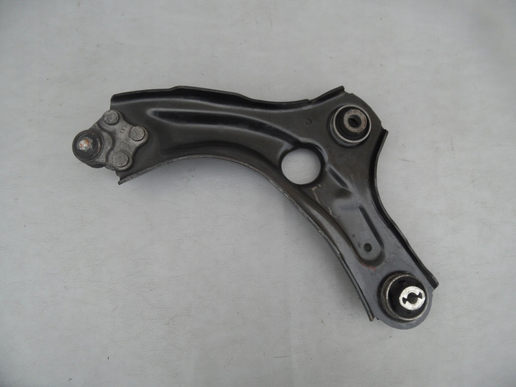 фото №2, Рычаг правый перед renault clio v