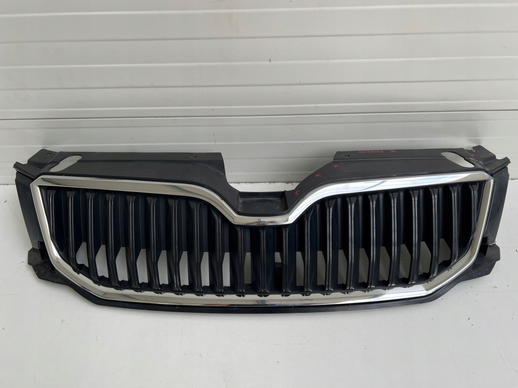 фото №1, Решітка радіатора решітка радіатора решітка радіатора skoda octavia iii 5e0853653