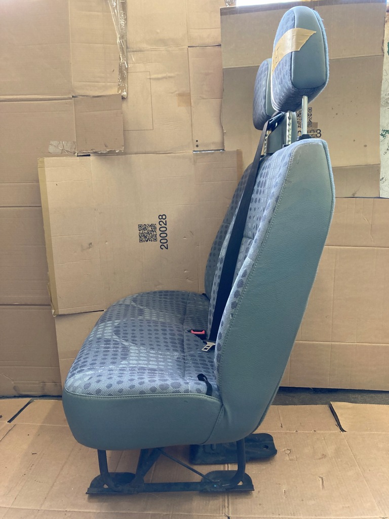 фото №6, Ford transit 06- сиденье двойной правый заднее сиденье