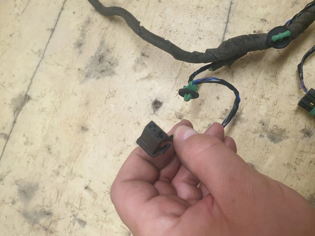 фото №7, Opel corsa e жгут дверь левый перед 13359465