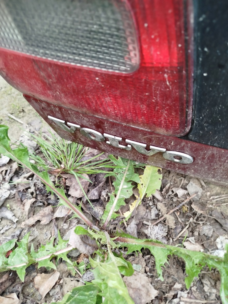 фото №4, Кришка багажника накладка скло задня задня багажника volvo v40