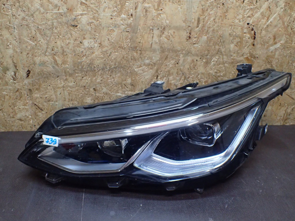 фото №1, Лампа перед левая vw golf viii 8 full led