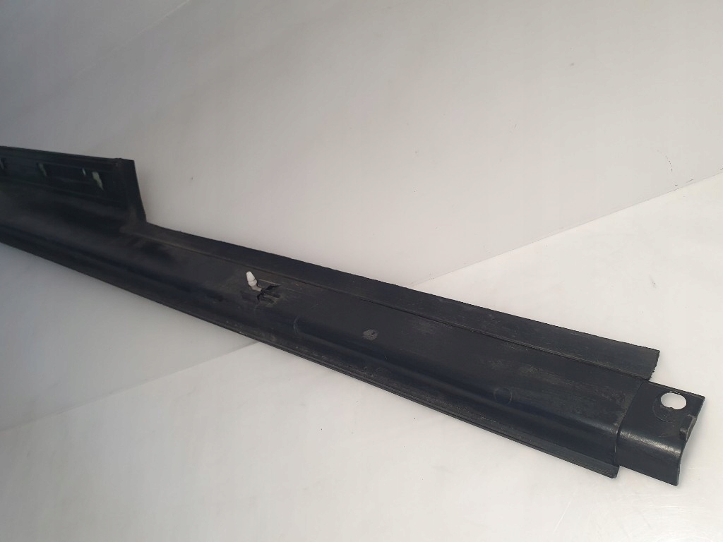 фото №10, Mercedes-benz оригинальный номер a2516800035 молдинг накладка порог