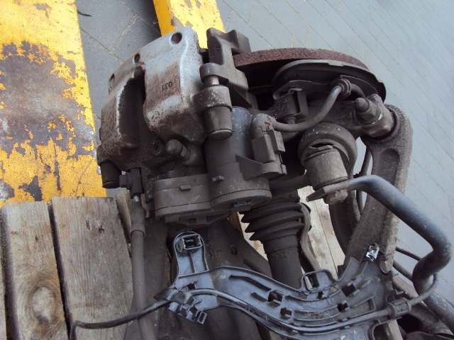 фото №7, Подвеска задняя балка мост mercedes c-klasa w205