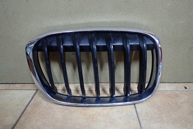 фото №1, Решітка радіатора решітка радіатора решітка радіатора права bmw x1 f48