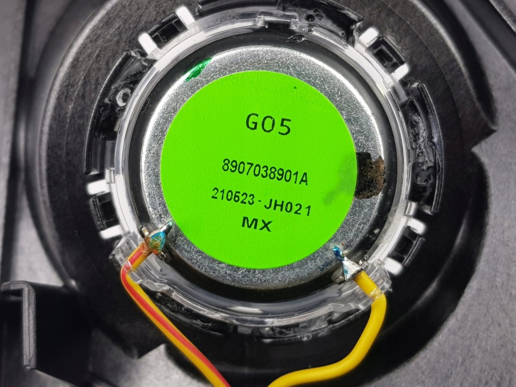 Нове оригінальні динаміки bowers wilkins правий задній bmw x5 g05 x5m 2622508 Київ