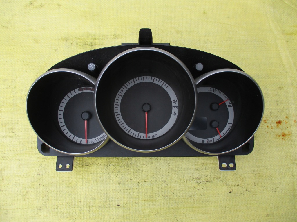 фото №1, Mazda 3 1.6 hdi лічильник прилади 4sbn9ka