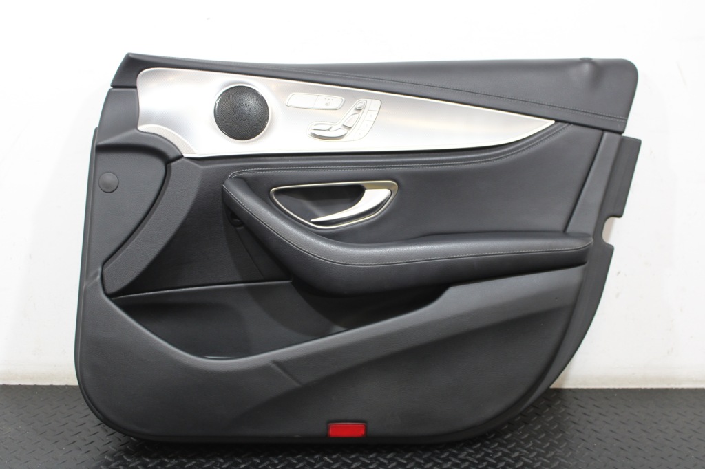 Купить Обивка обшивка дверь правый перед mercedes e-klasa w213 amg