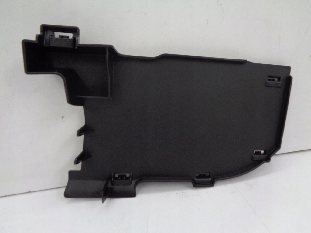 фото №1, Renault clio iv кронштейн номерного знака