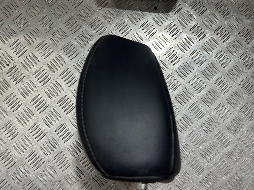 фото №6, Peugeot 4007 подголовник перед передний кожа