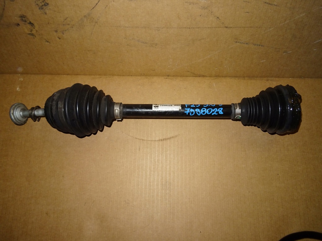 фото №1, Bmw x3 f25 3.0 приводной вал правая 7598028