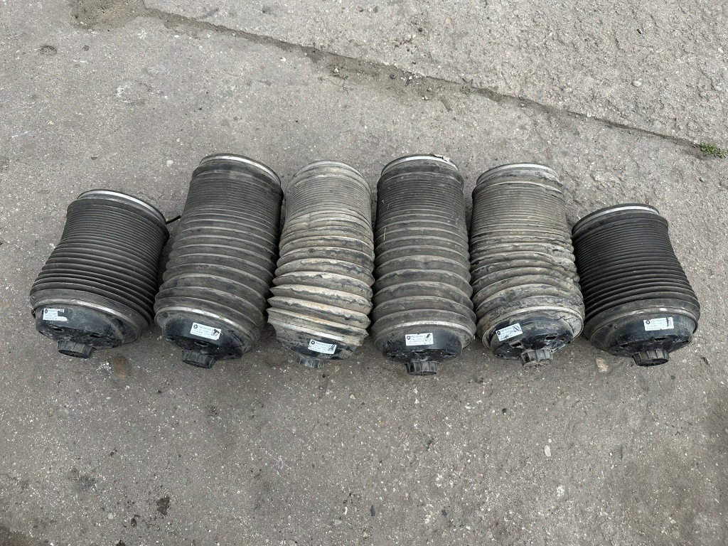 фото №1, Jeep grand cherokee wk2 подушка пневмоподушка лівий 68258355ac