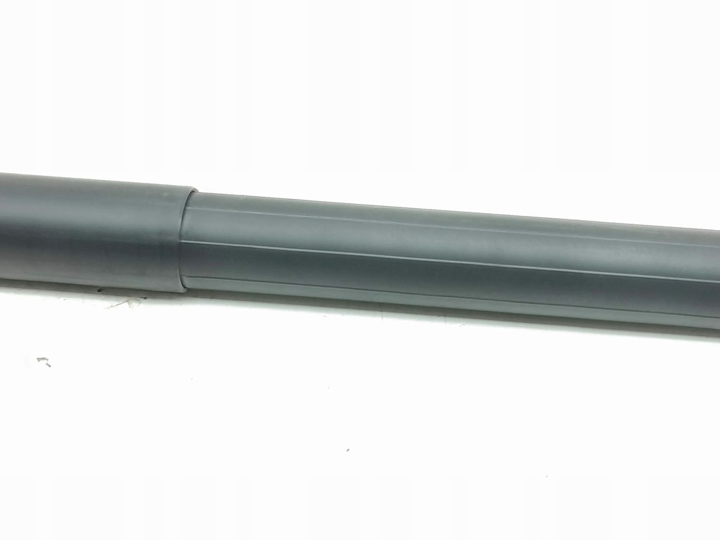 фото №10, Maserati levante 2017 правая сторона амортизатор крышки задний багажника