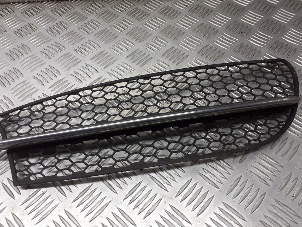 фото №3, Заглушка бампера левая передняя alfa romeo 147