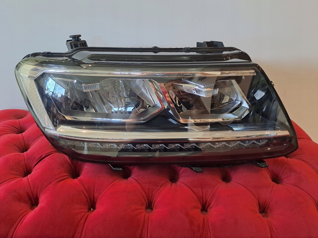 фото №1, Vw tiguan 2 full led лампа правая перед 5nb
