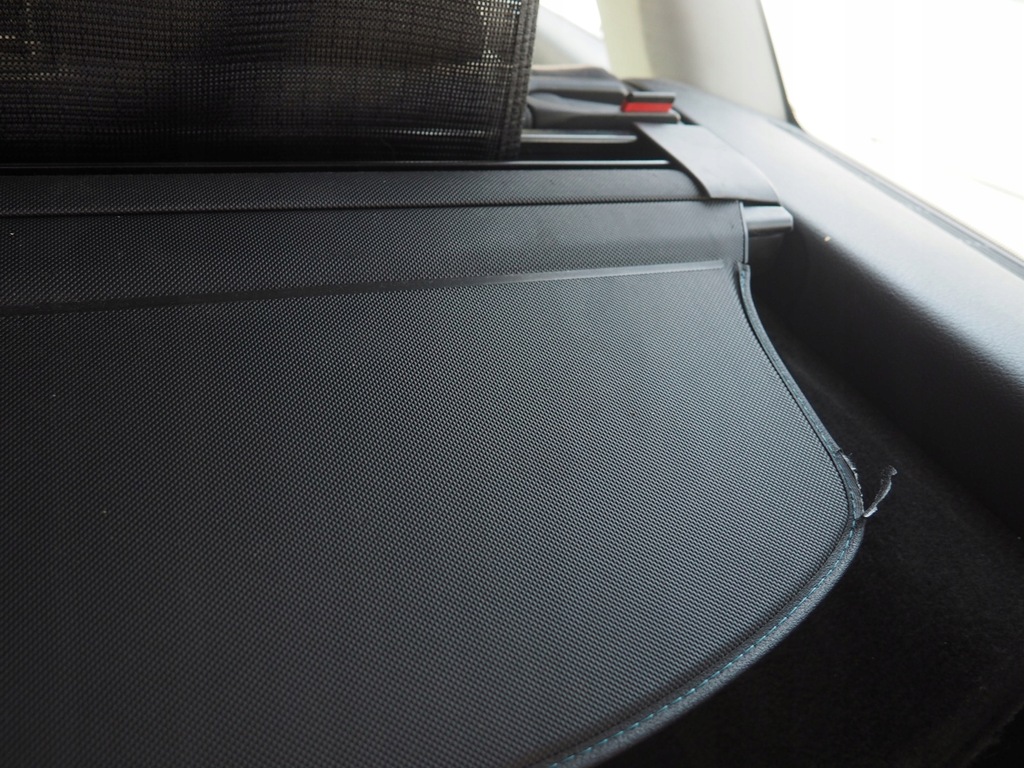 фото №6, Audi a4 b7 kombi 2004-08 шторка багажника с сетка оригинал