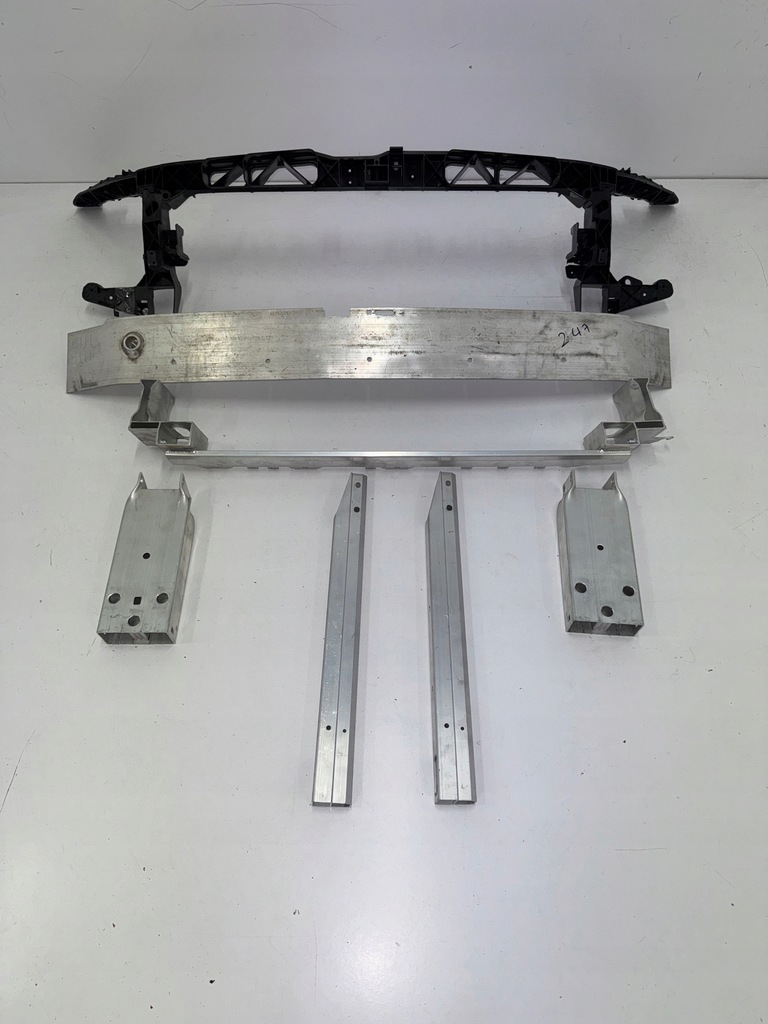 фото №1, Pas передний mercedes gla glb h247 x247 a247 w247