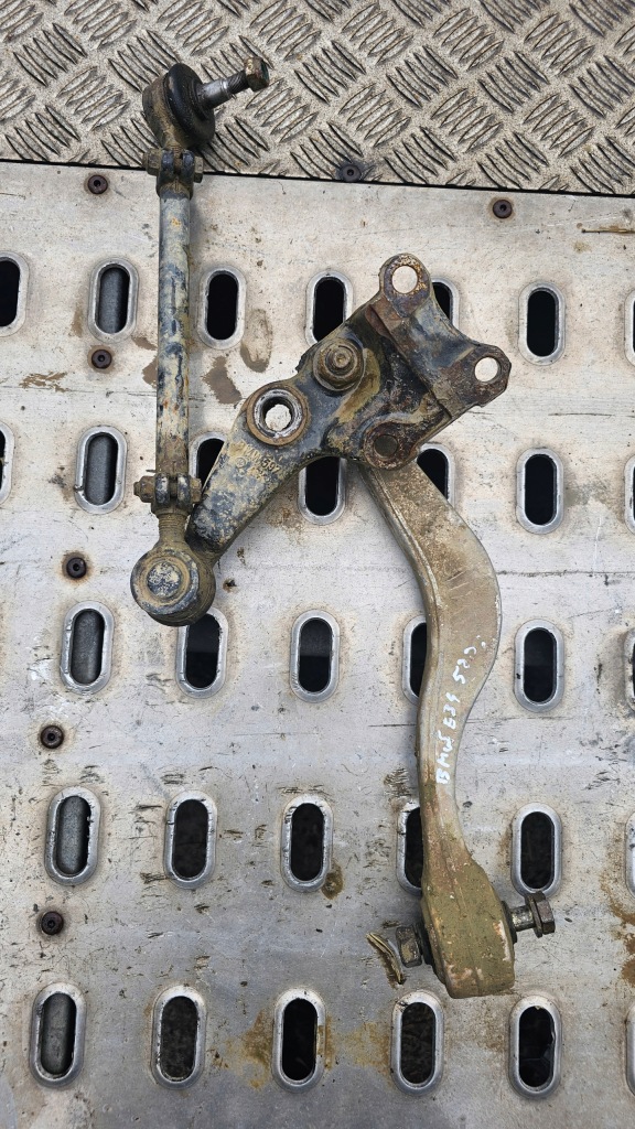 фото №1, Рычаг передний нижний bmw e34 m50b20