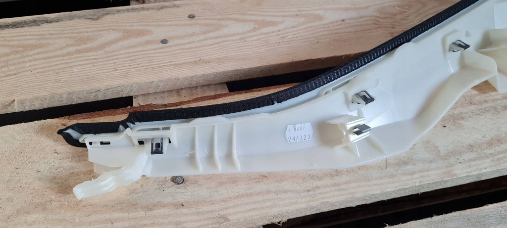 фото №8, Sq8 4m rsq8 q8 защита стойка правая задняя sline czarna потолочный 4m8880756