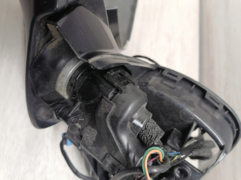 фото №7, Mazda 2 зеркало левая 9pin - berv 69180