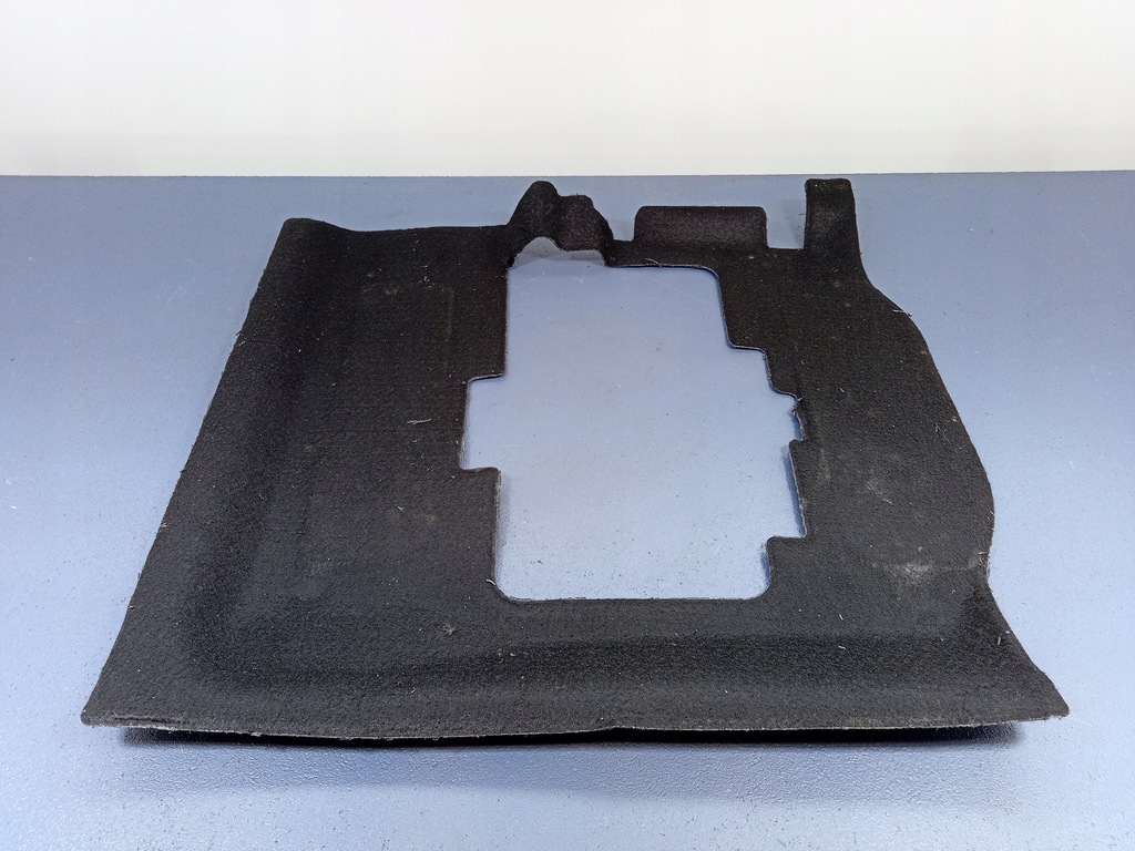 фото №4, Alfa romeo stelvio qv обшивка бардачок багажника