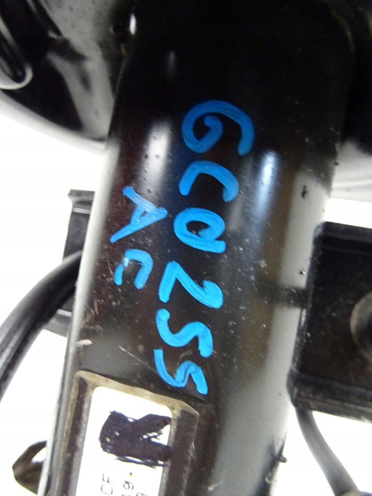 фото №9, Vw polo v 6c амортизатор поворотний кулак права 6c0255ac