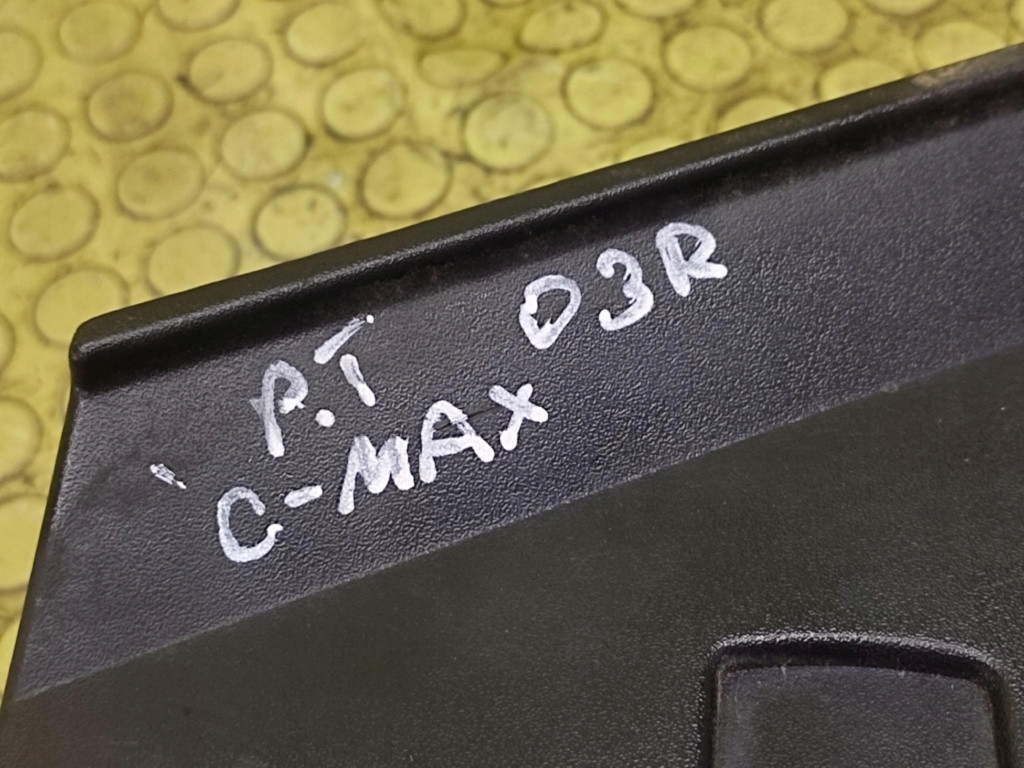 фото №12, Ford c-max лампа правый задняя 3m5113a602