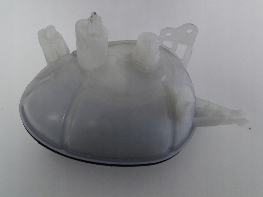 фото №8, Mercedes c w206 206 cle 236 c236 a236 бак бачок расширительный