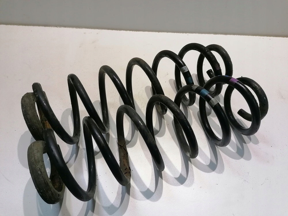 фото №1, Peugeot 3008 i пружина підвіска задня задня