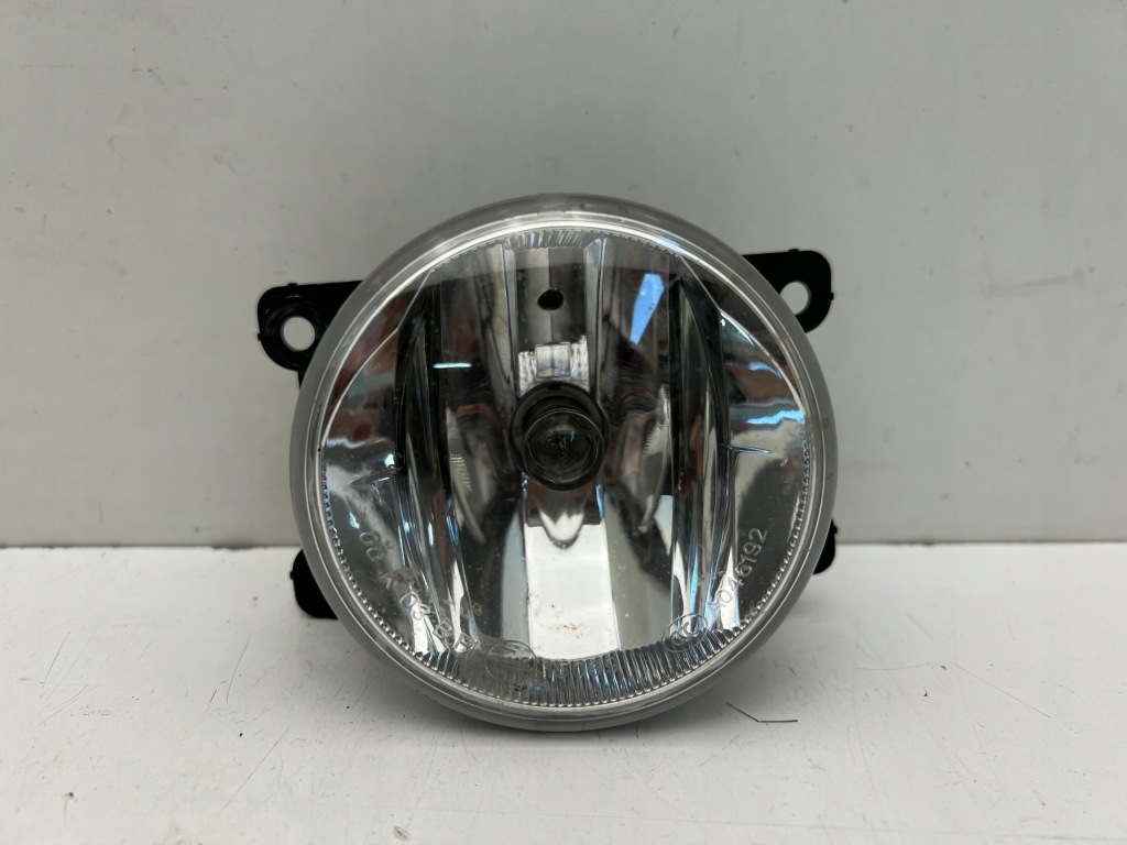 фото №1, Peugeot 208 протитуманна фара передній перед правий лівий 12-15