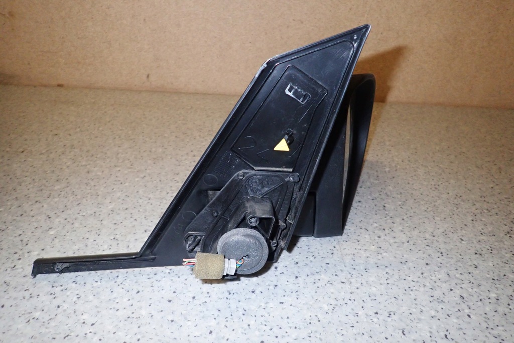 фото №10, Mitsubishi colt 04-08 зеркало правое 19x 5pin