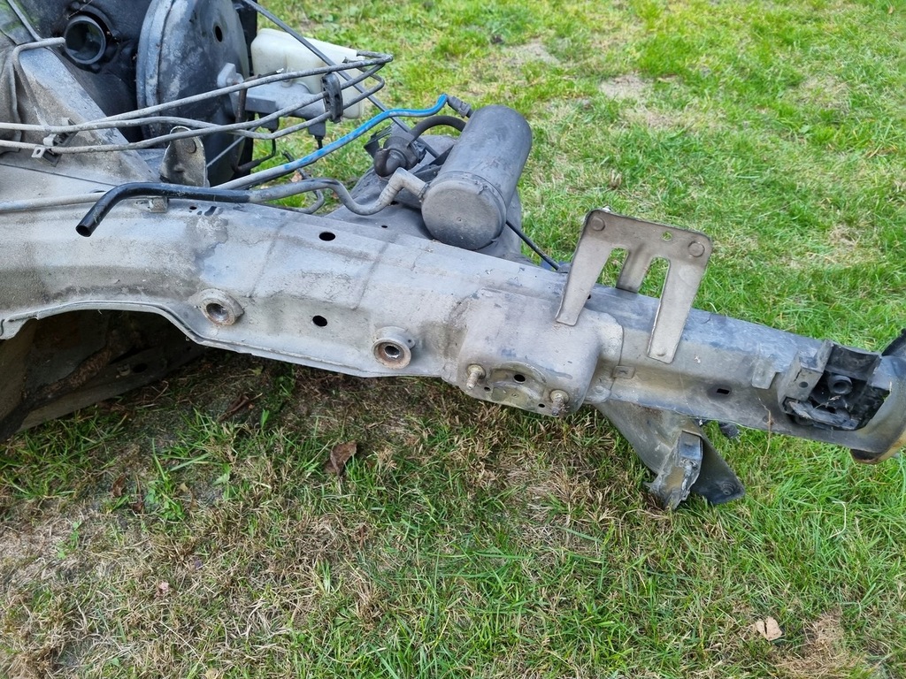 фото №6, Чверть підкрилок лонжерон ліва bmw e36 sedan kombi compact