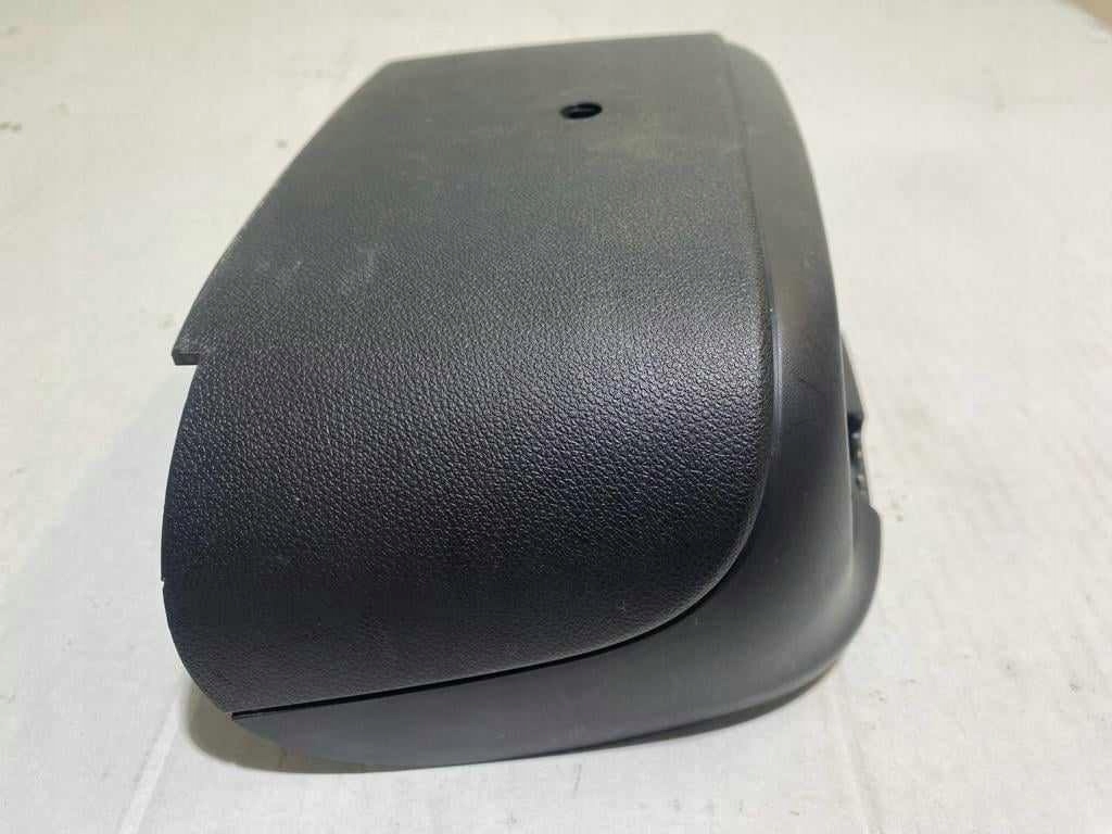 Drkor рамка средняя opel adam 13349454 Оригинал