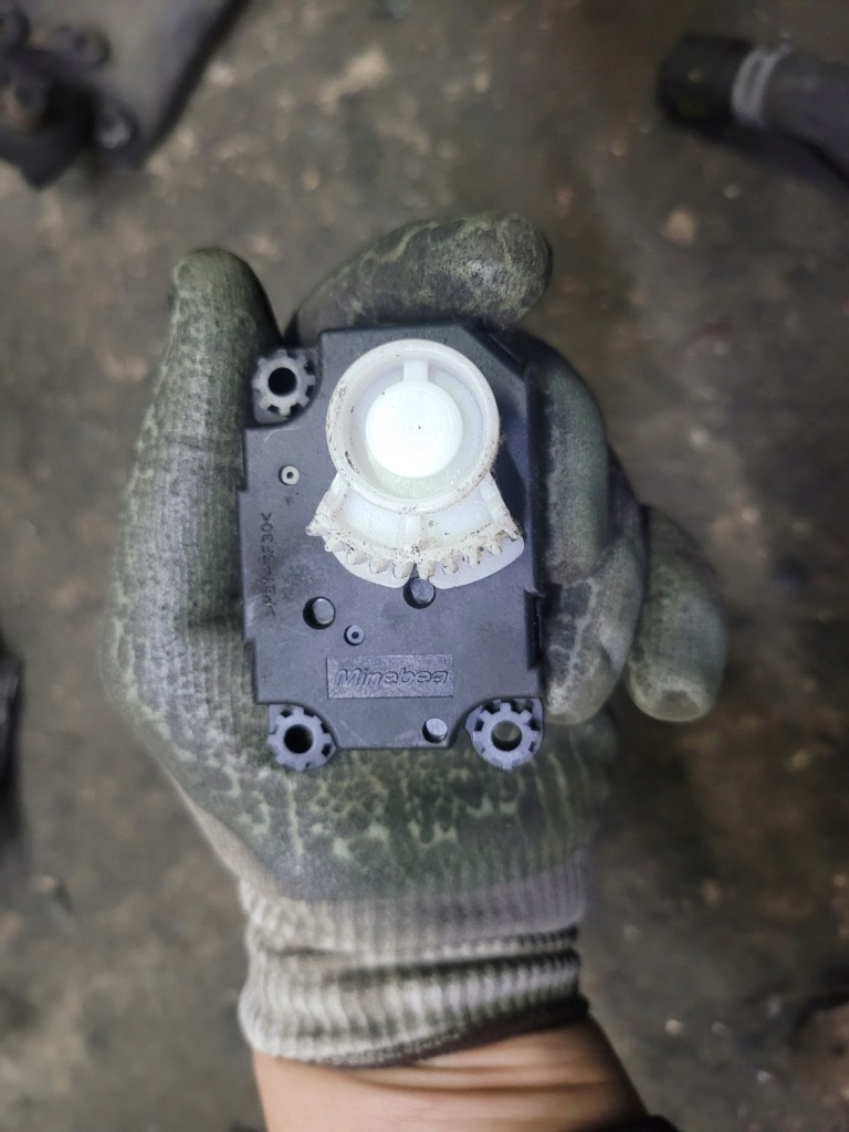 фото №1, Моторчик отопителя renault master iii a21200800