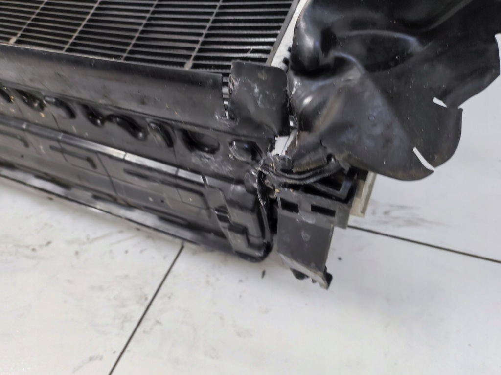 фото №10, Радиатор wody кондиционера вентилятор радиатор mercedes e klasa w214 214