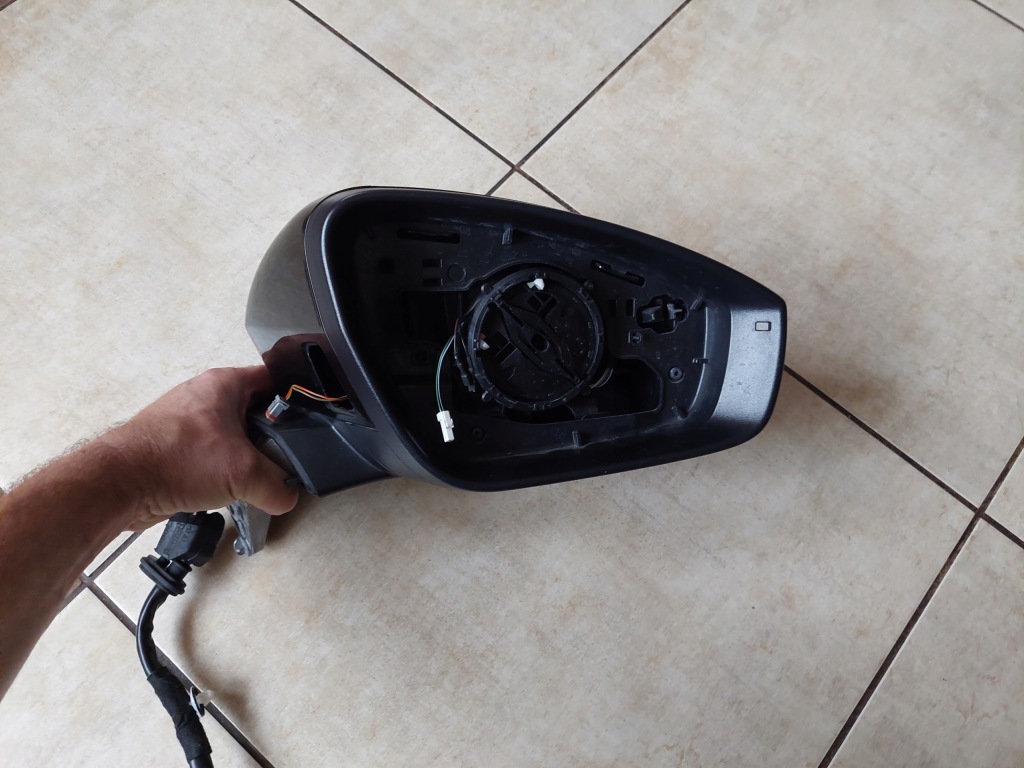 фото №12, Зеркало - правое - ассистент - audi q4 e-tron - 89a - 17 pin