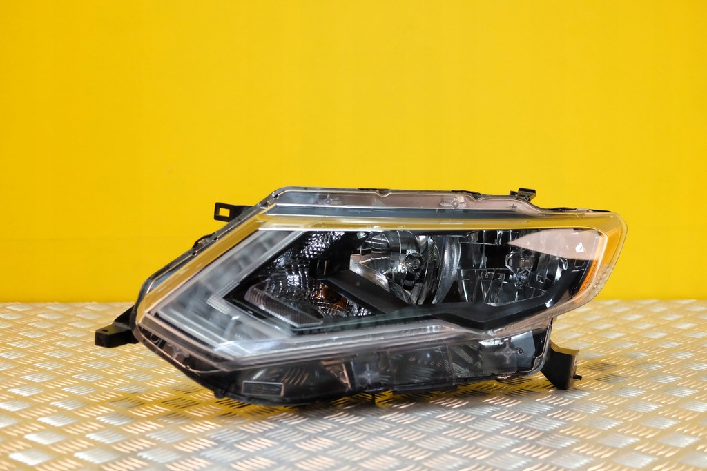 фото №1, Nissan x-trail t32 rogue 18- фара лампа l usa