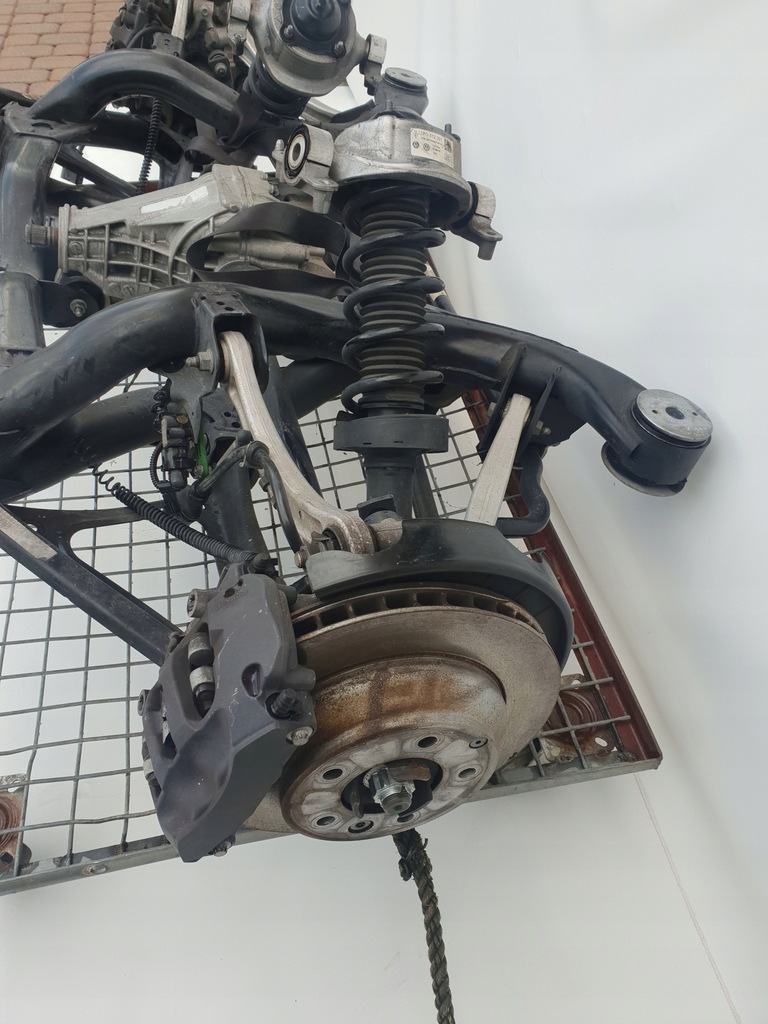 фото №16, Vw touareg ii 7p 10-18 підрамник міст привідний вал поворотний кулак важіль підвіска задня