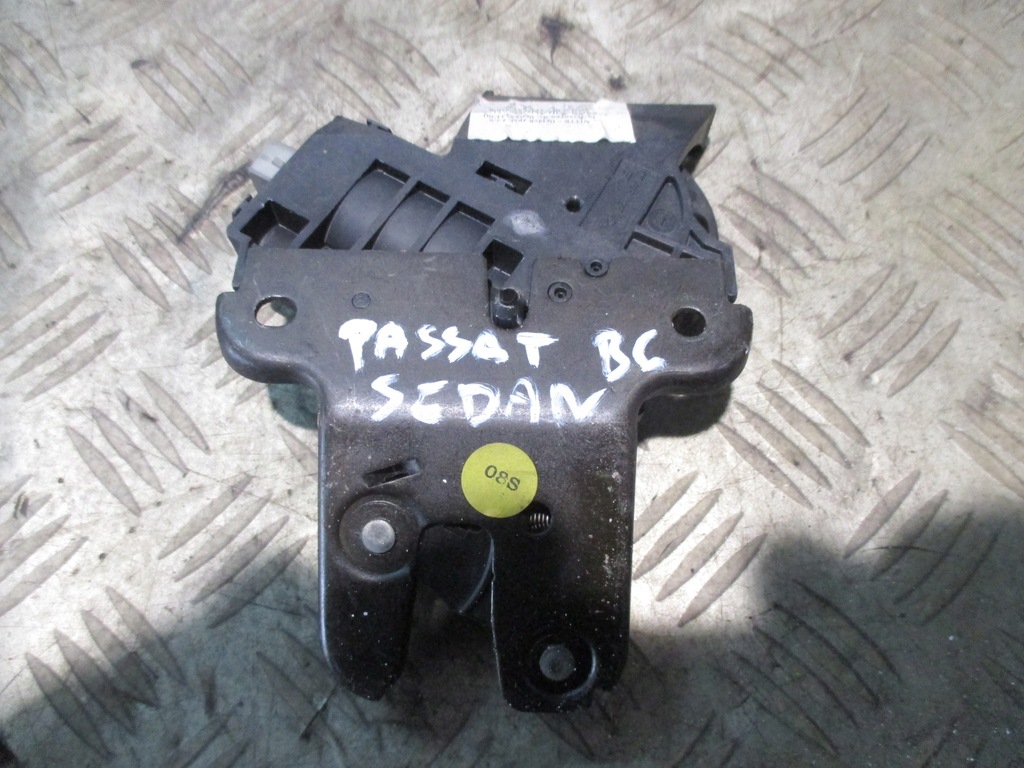фото №1, Замок кришки багажника vw passat b6