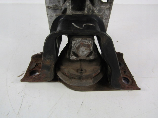 фото №9, Nissan note i e11 кронштейн двигуна права 1.5dci 86km k9k276