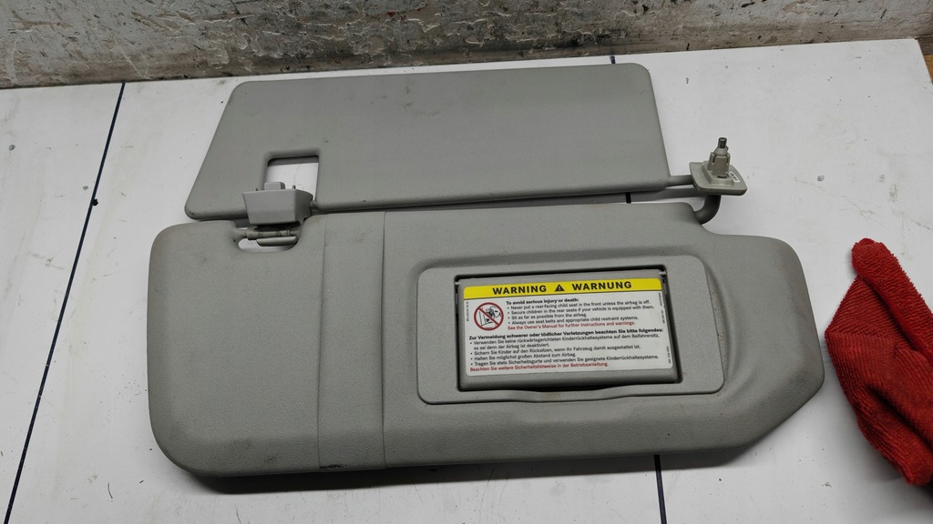 фото №1, Защита солнцезащитная правая козырёк козырёк mercedes w251 r klasa